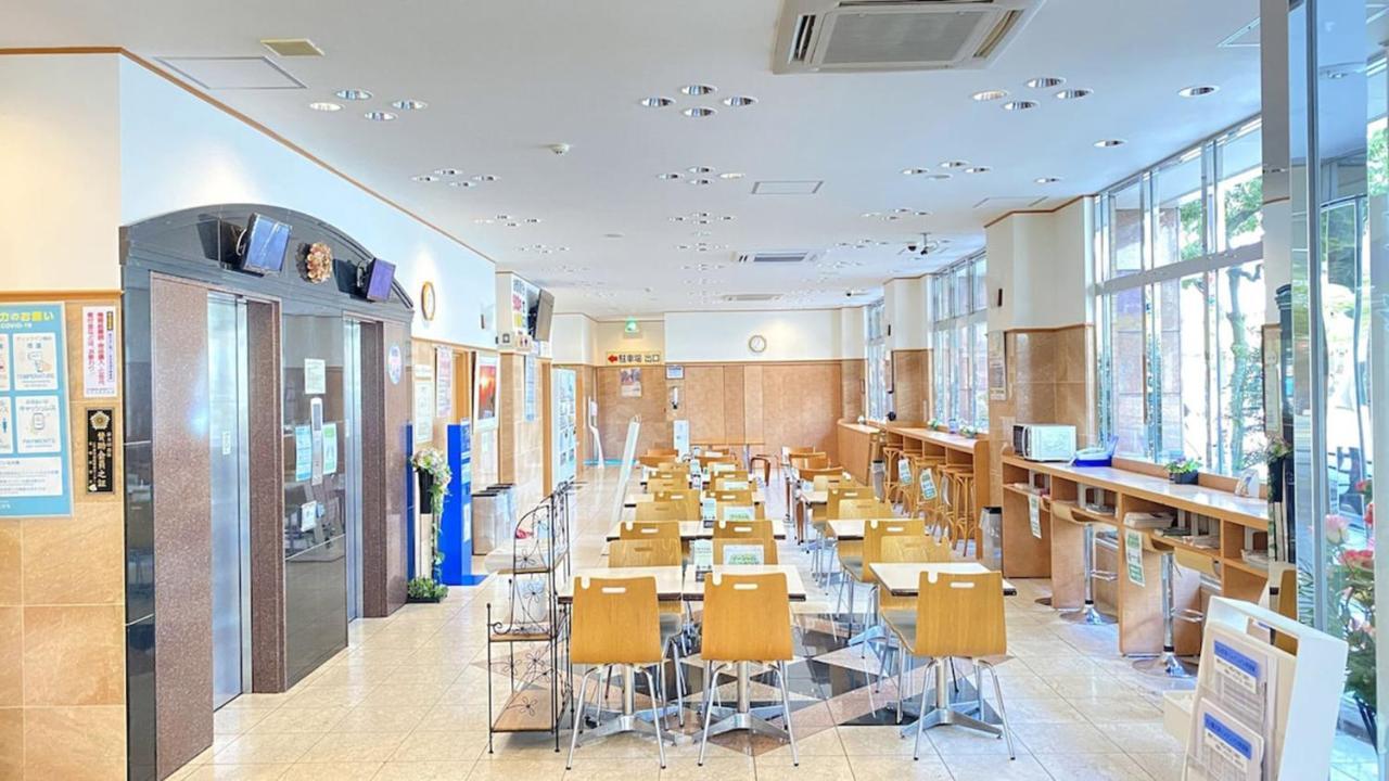 Toyoko Inn Matsuyama Ichibancho Exterior photo