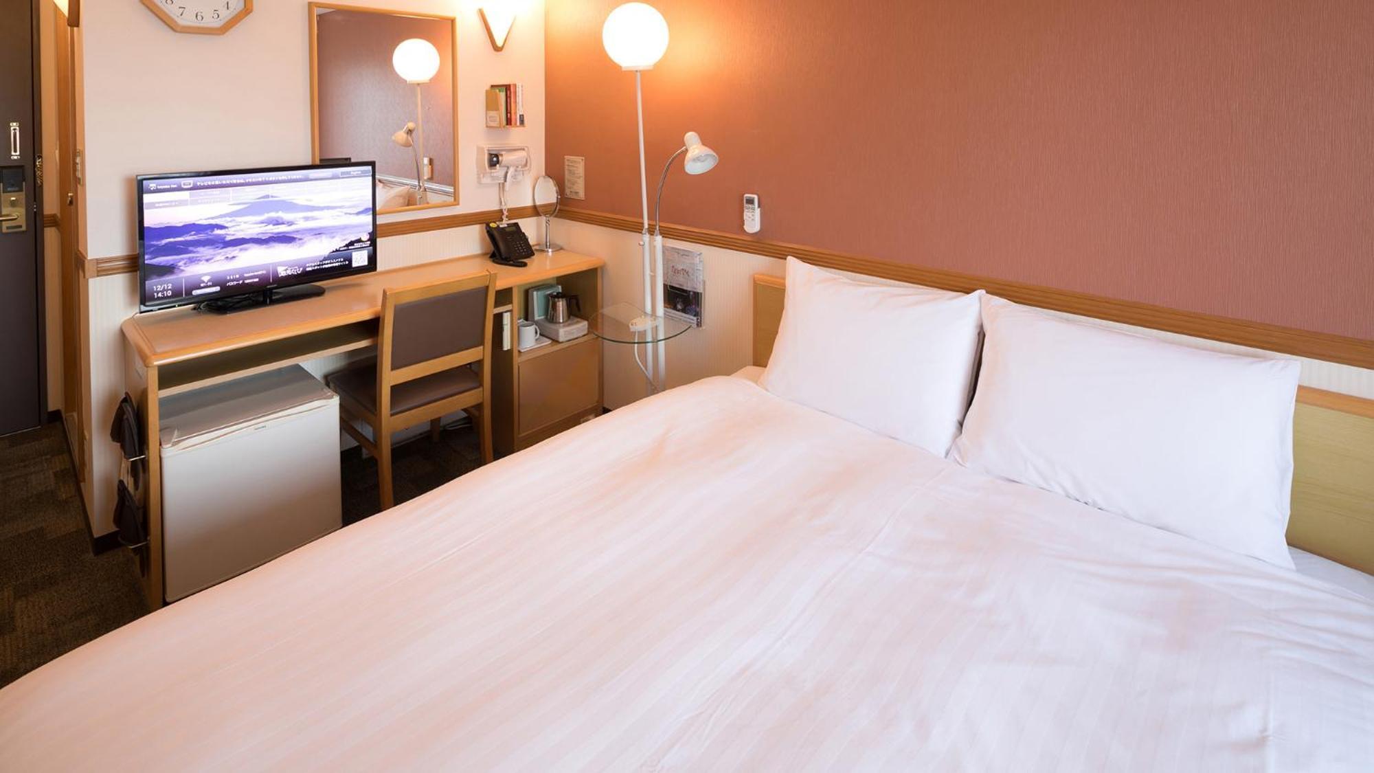 Toyoko Inn Matsuyama Ichibancho Room photo