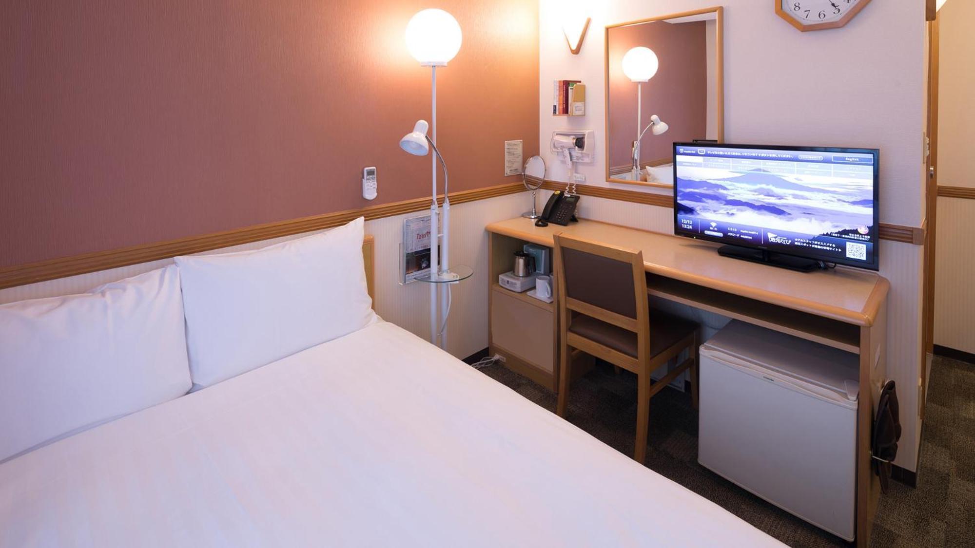 Toyoko Inn Matsuyama Ichibancho Room photo